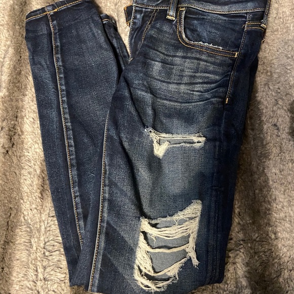 American Eagle skinny jeans - Picture 2 of 4